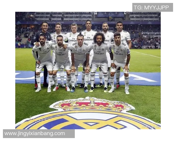 百大足球巨星全景图鉴 探秘球场传奇与荣耀瞬间