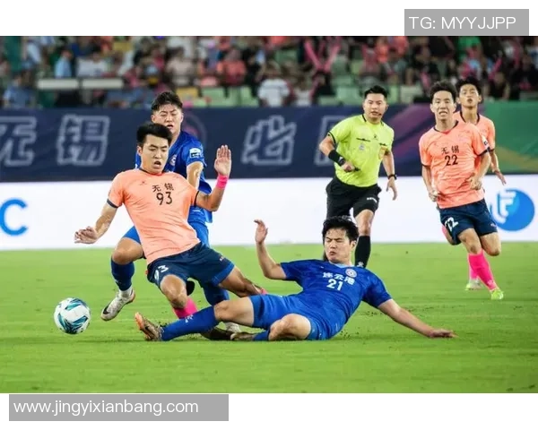 聚焦绿茵荣耀共赏激情瞬间足球星视界带你畅游赛场风云 聚焦绿茵荣耀共赏激情瞬间足球星视界带你畅游赛场风云