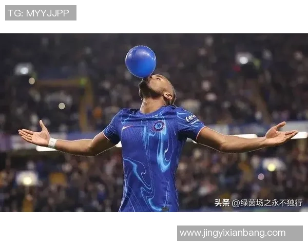 黄毛足球球星崭露头角 在绿茵场上书写属于自己的传奇与梦想 黄毛足球球星崭露头角 在绿茵场上书写属于自己的传奇与梦想